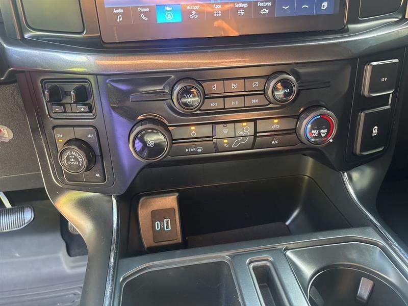 Ford F-150 STX SuperCrew 4WD 2024