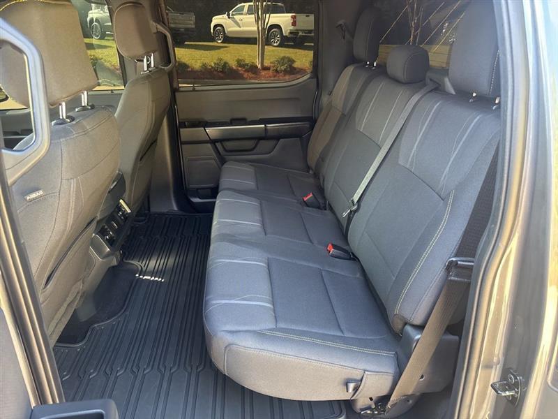 Ford F-150 STX SuperCrew 4WD 2024