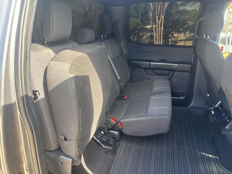 Ford F-150 STX SuperCrew 4WD 2024