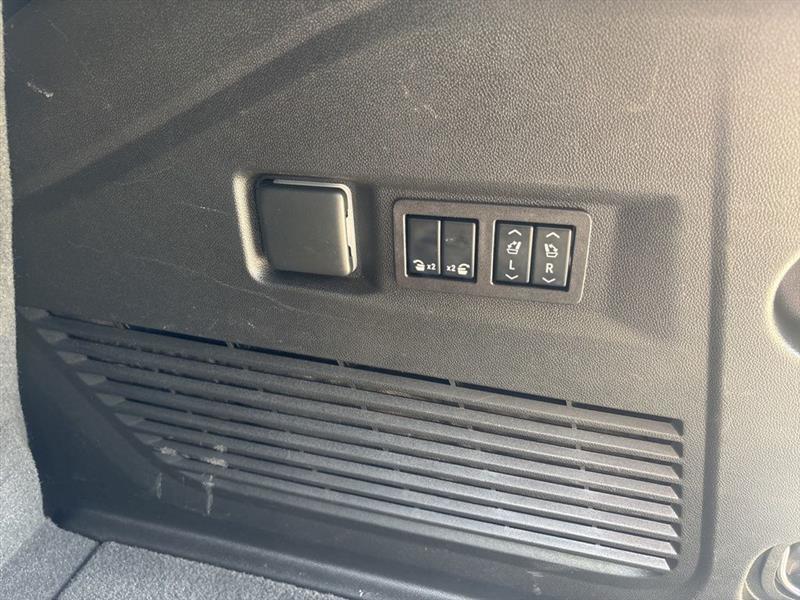 Chevrolet Tahoe Premier 2023