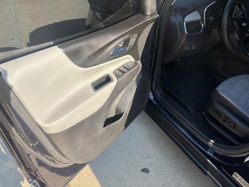 Chevrolet Equinox LS 2WD 2020