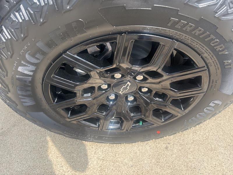 Chevrolet Colorado Trail Boss Crew Cab 4WD 2026