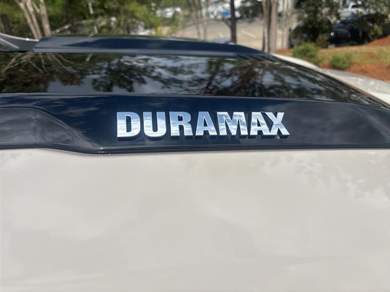 Chevrolet Silverado 1500 Trail Boss Custom Crew Cab 4WD 2026