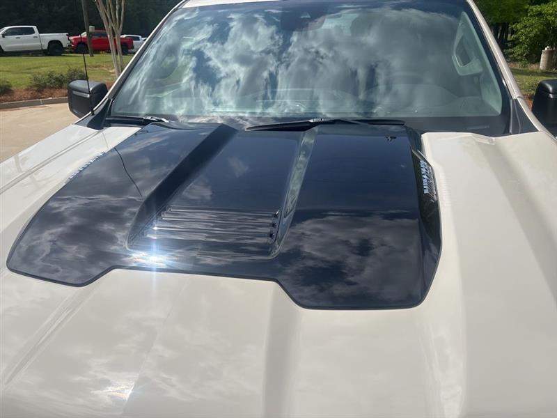 Chevrolet Silverado 1500 Trail Boss Custom Crew Cab 4WD 2026