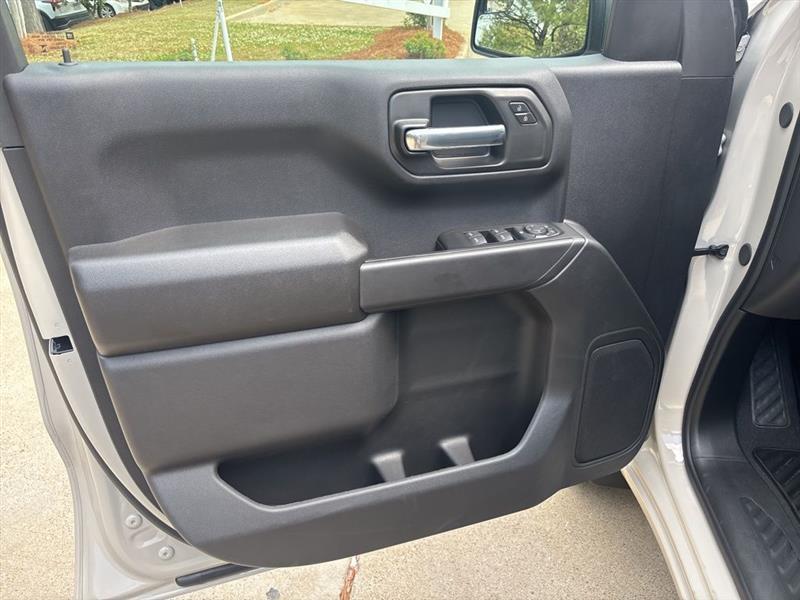 Chevrolet Silverado 1500 Trail Boss Custom Crew Cab 4WD 2026