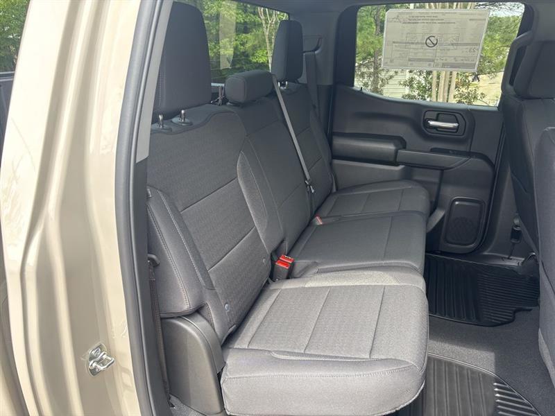 Chevrolet Silverado 1500 Trail Boss Custom Crew Cab 4WD 2026