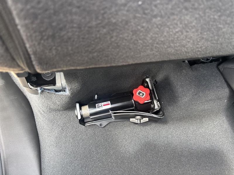 Chevrolet Silverado 1500 Trail Boss Custom Crew Cab 4WD 2026