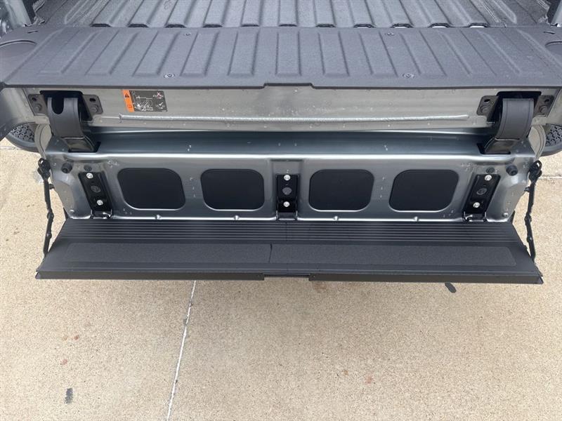 Chevrolet Silverado 1500 Trail Boss LT Crew Cab 4WD 2026