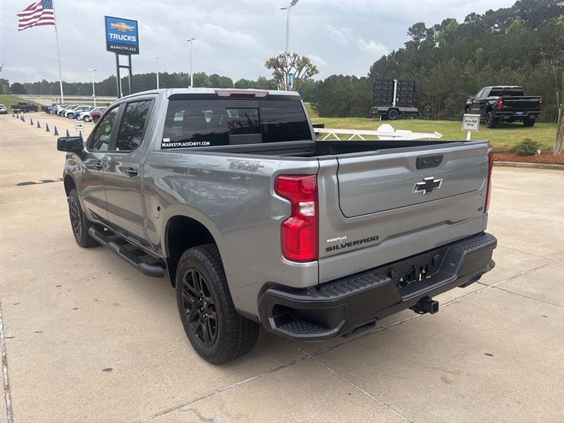 Chevrolet Silverado 1500 Trail Boss LT Crew Cab 4WD 2026