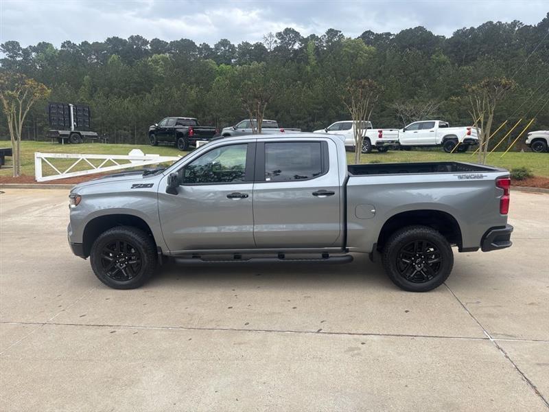Chevrolet Silverado 1500 Trail Boss LT Crew Cab 4WD 2026