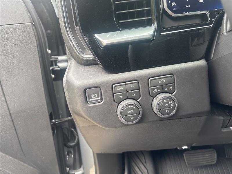 Chevrolet Silverado 1500 Trail Boss LT Crew Cab 4WD 2026