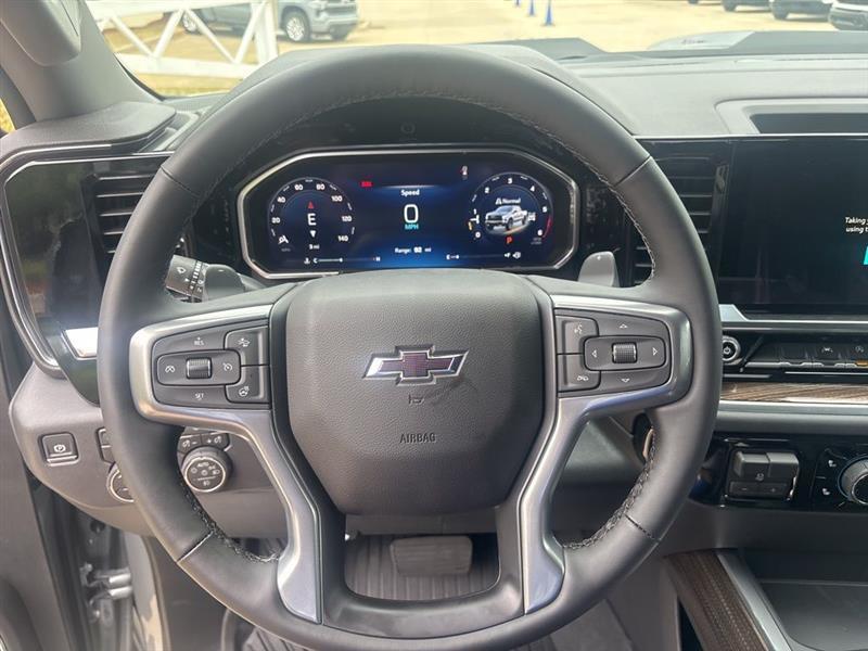 Chevrolet Silverado 1500 Trail Boss LT Crew Cab 4WD 2026