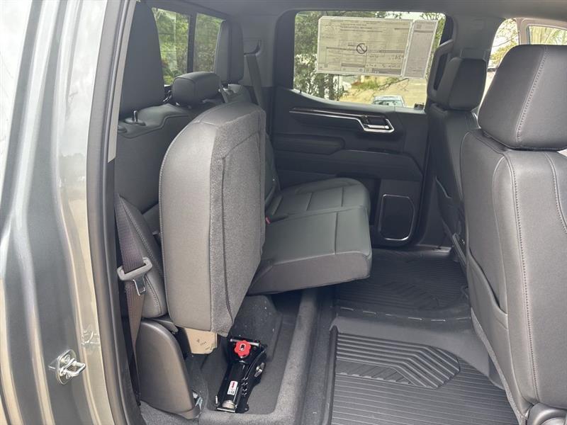 Chevrolet Silverado 1500 Trail Boss LT Crew Cab 4WD 2026