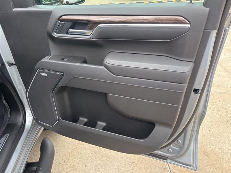 Chevrolet Silverado 1500 Trail Boss LT Crew Cab 4WD 2026