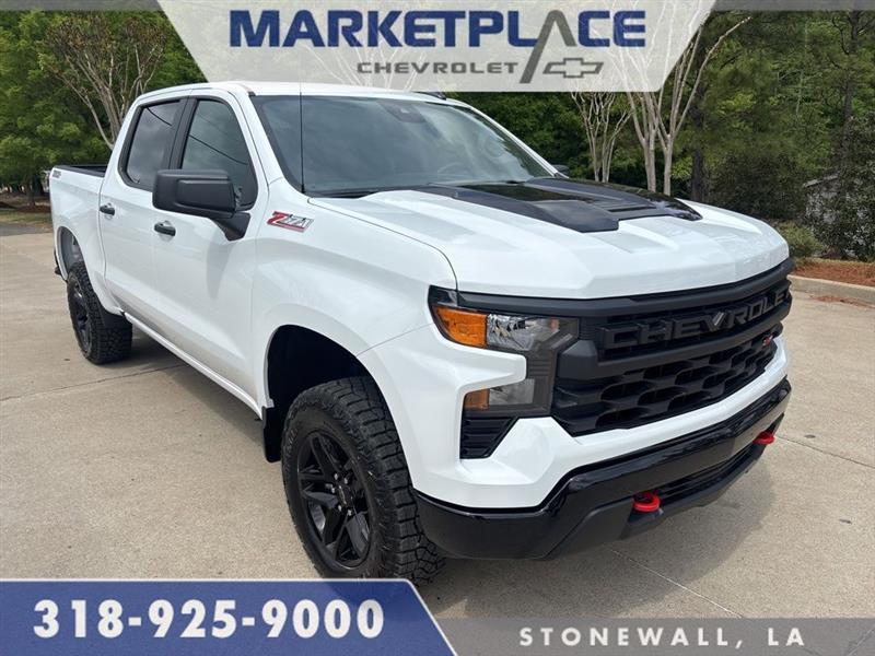 2026 Chevrolet Silverado 1500 Trail Boss Custom Crew Cab 4WD