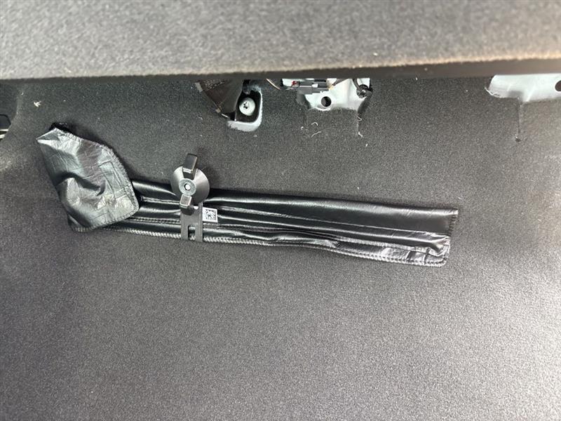 Chevrolet Silverado 1500 Trail Boss Custom Crew Cab 4WD 2026