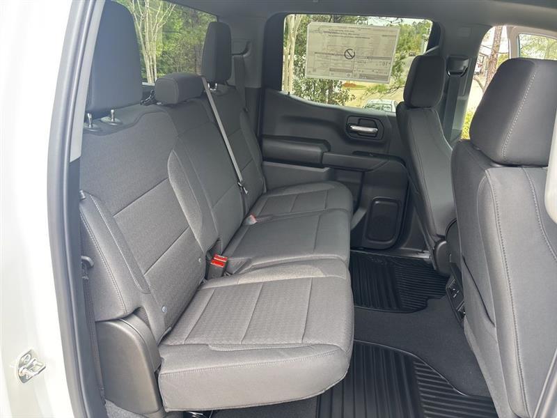 Chevrolet Silverado 1500 Trail Boss Custom Crew Cab 4WD 2026