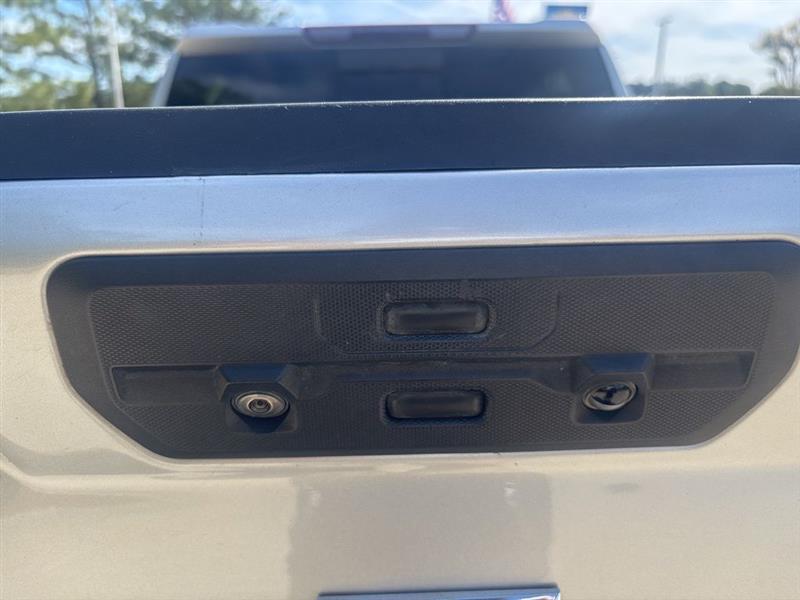 Chevrolet Silverado 1500 Limited LTZ Crew Cab 2WD 2022