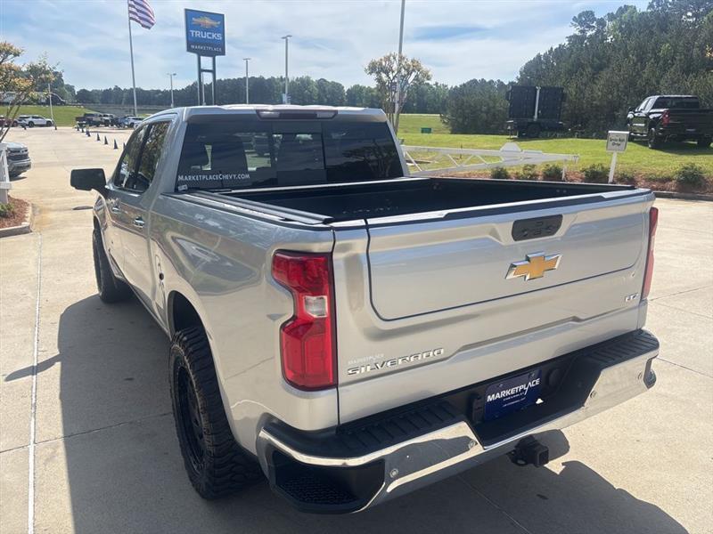 Chevrolet Silverado 1500 Limited LTZ Crew Cab 2WD 2022