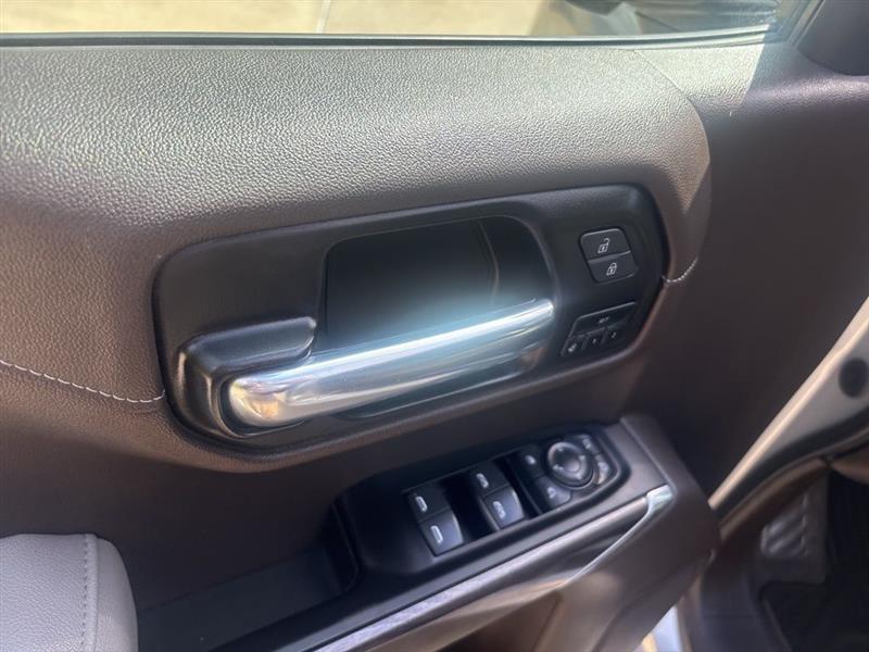 Chevrolet Silverado 1500 Limited LTZ Crew Cab 2WD 2022