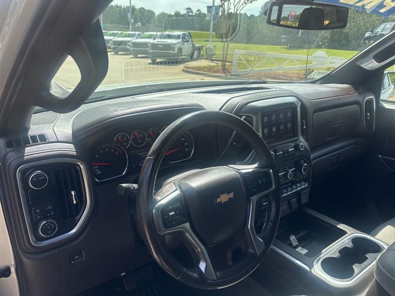 Chevrolet Silverado 1500 Limited LTZ Crew Cab 2WD 2022