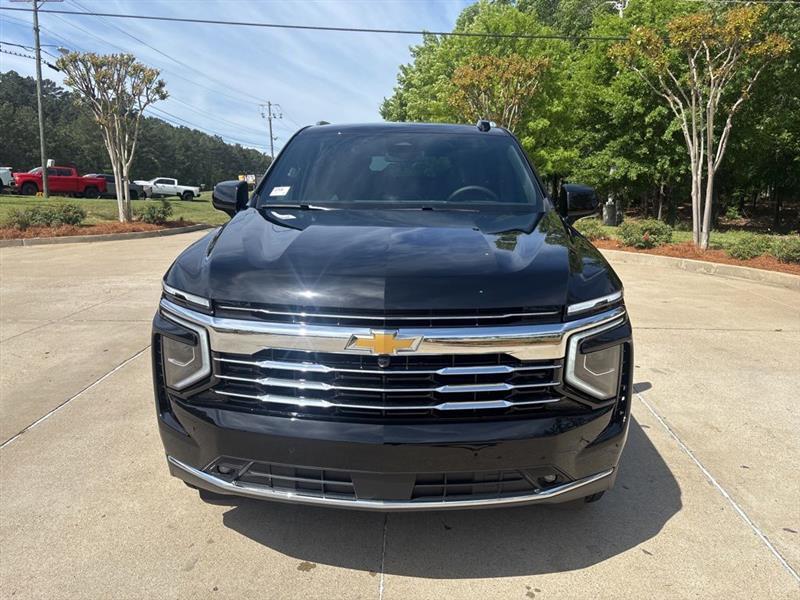 Chevrolet Suburban LT 2026