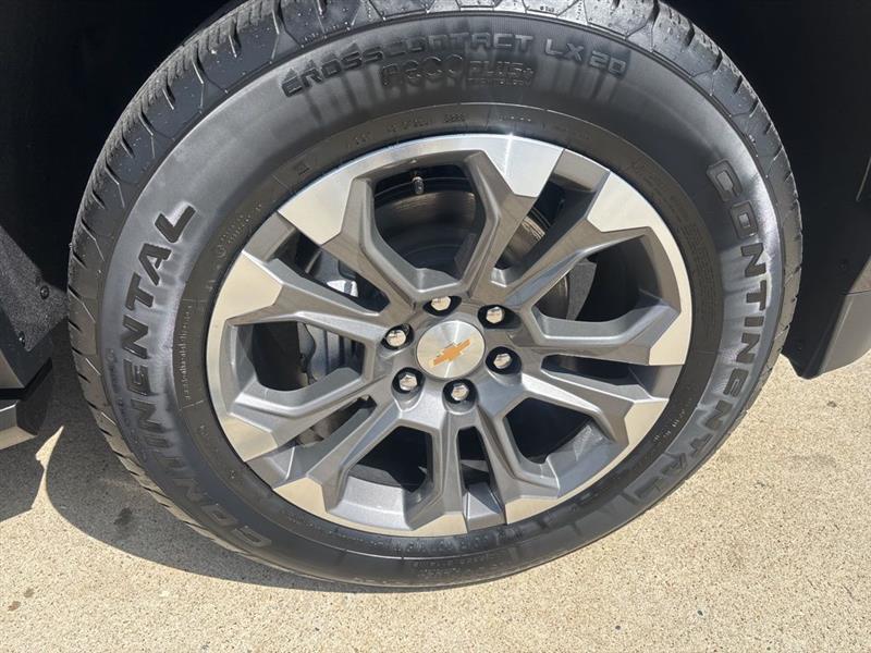 Chevrolet Suburban LT 2026