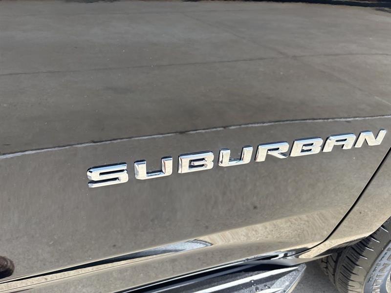 Chevrolet Suburban LT 2026