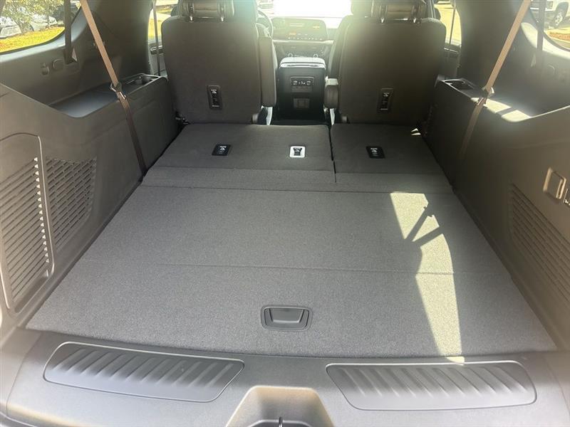 Chevrolet Suburban LT 2026