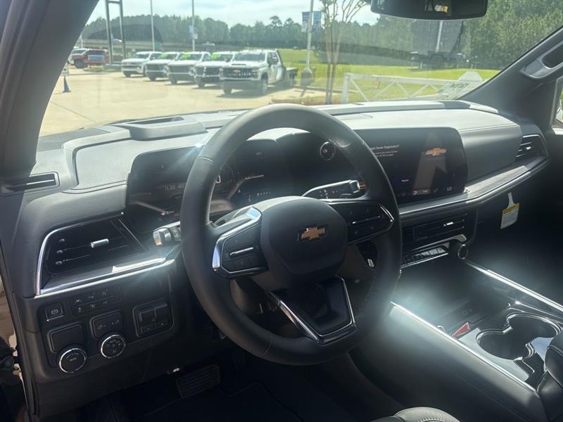 Chevrolet Suburban LT 2026