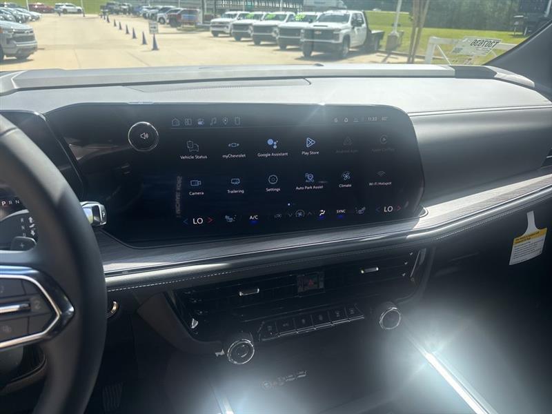 Chevrolet Suburban LT 2026