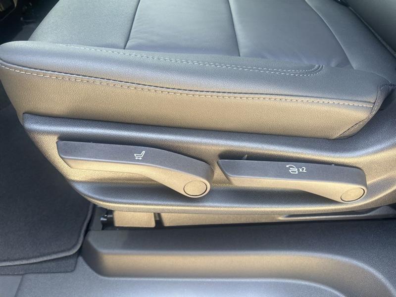 Chevrolet Suburban LT 2026