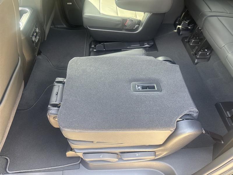 Chevrolet Suburban LT 2026