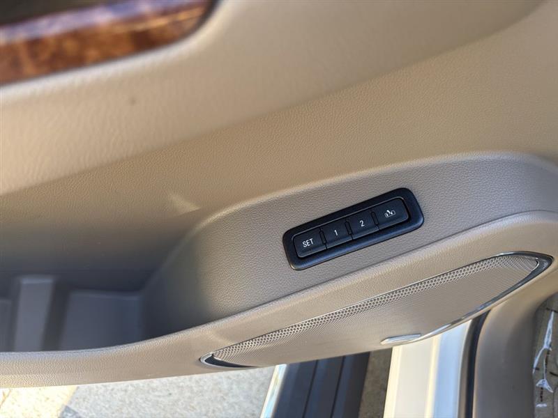 Chevrolet Suburban Premier 2WD 2018