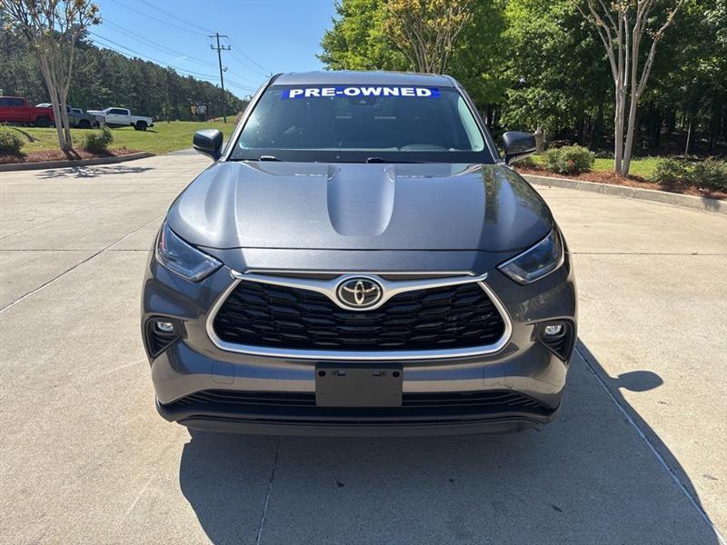 Toyota Highlander LE FWD V6 2021