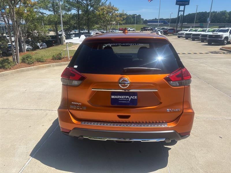 Nissan Rogue SV AWD 2017