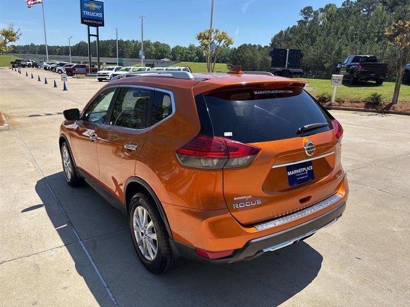 Nissan Rogue SV AWD 2017