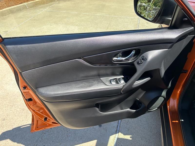 Nissan Rogue SV AWD 2017