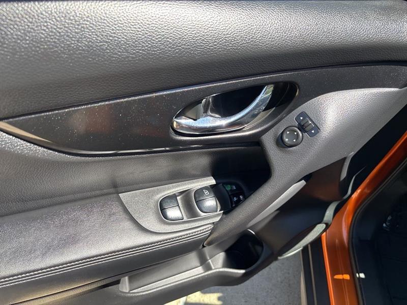 Nissan Rogue SV AWD 2017