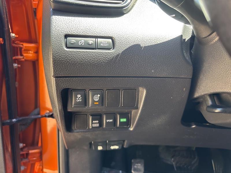 Nissan Rogue SV AWD 2017