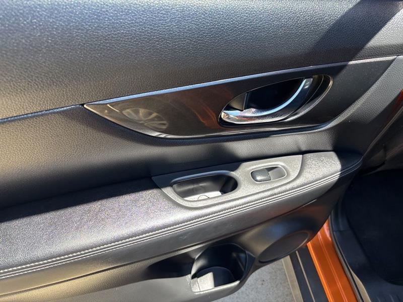 Nissan Rogue SV AWD 2017