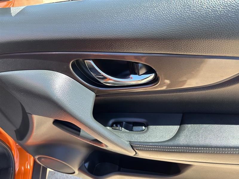 Nissan Rogue SV AWD 2017