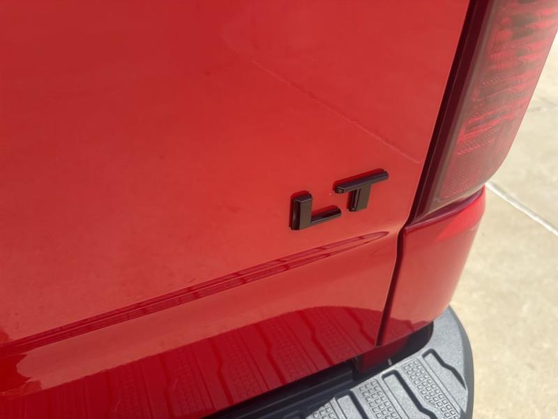 Chevrolet Silverado 1500 LT Crew Cab 4WD 2026