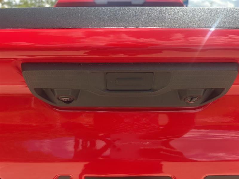 Chevrolet Silverado 1500 LT Crew Cab 4WD 2026