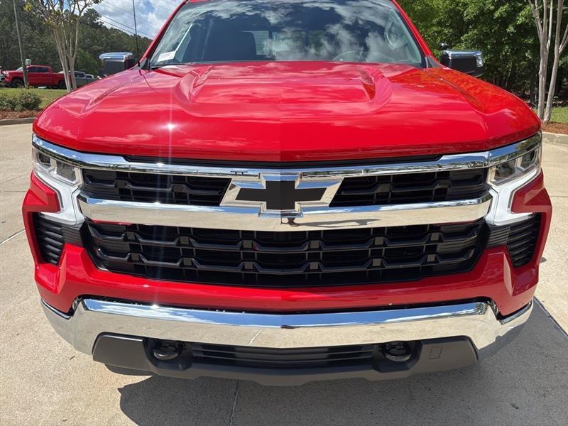Chevrolet Silverado 1500 LT Crew Cab 4WD 2026