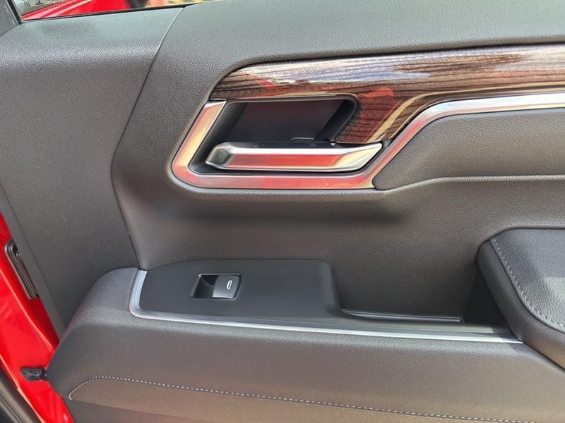 Chevrolet Silverado 1500 LT Crew Cab 4WD 2026