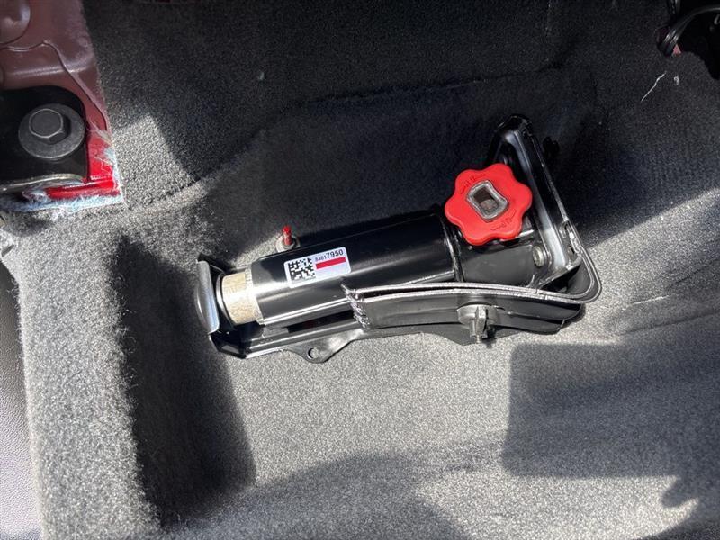 Chevrolet Silverado 1500 LT Crew Cab 4WD 2026