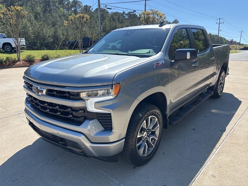 Chevrolet Silverado 1500 RST Crew Cab 4WD 2026