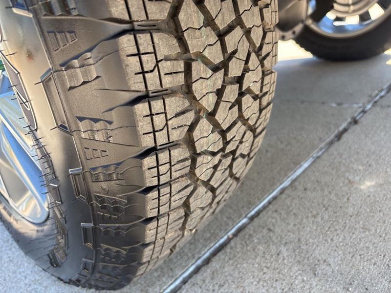 Chevrolet Silverado 1500 RST Crew Cab 4WD 2026