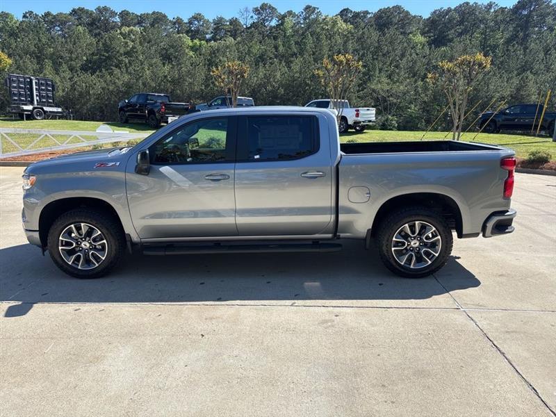 Chevrolet Silverado 1500 RST Crew Cab 4WD 2026